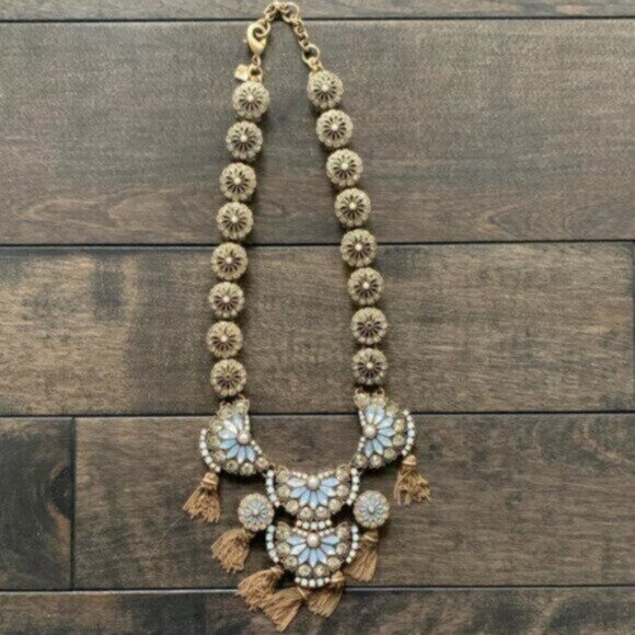 Banana Republic Tassel Necklace - Picture 1 of 3